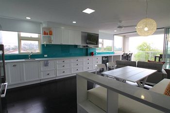 84 The Spit - Holiday Find 56