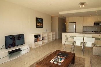 84 The Spit - Holiday Find 89