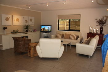 84 The Spit - Holiday Find 108