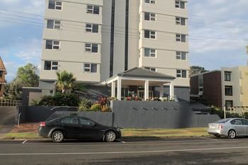 84 The Spit - Holiday Find 131