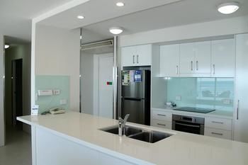 84 The Spit - Holiday Find 141