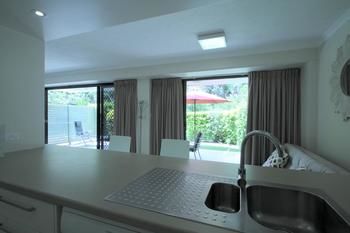 84 The Spit - Holiday Find 153