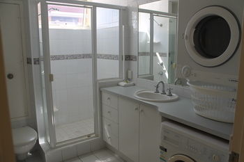 84 The Spit - Holiday Find 170