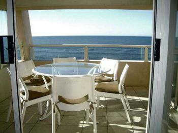 84 The Spit - Holiday Find 4