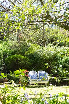 Adeline Bed And Breakfast - Holiday Find 4