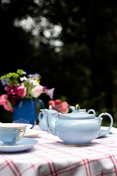 Adeline Bed And Breakfast - Holiday Find 9