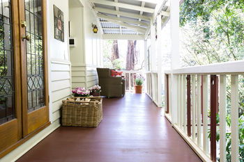 Adeline Bed And Breakfast - Holiday Find 18