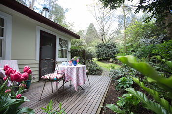 Adeline Bed And Breakfast - Holiday Find 20