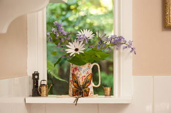 Adeline Bed And Breakfast - Holiday Find 26