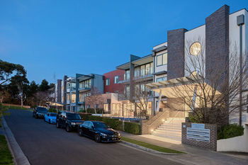 Apartments @ Glen Waverley - Holiday Find 2