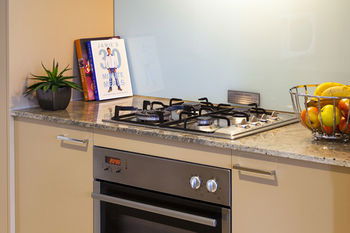 Apartments @ Glen Waverley - Holiday Find 20