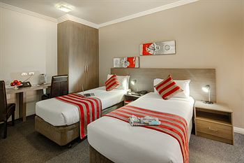 Adara Camperdown Hotel - Holiday Find 13