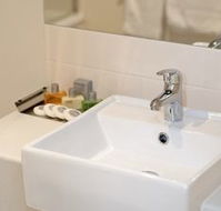 Apartments  Glen Central ViQi - Holiday Find