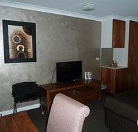 McNevinaposs Tamworth Motel - Holiday Find
