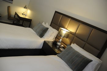 Riverside Oaks Golf Resort - Holiday Find 15