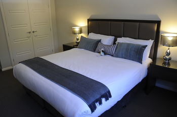 Riverside Oaks Golf Resort - Holiday Find 19