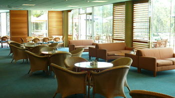 Riverside Oaks Golf Resort - Holiday Find 24