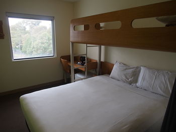Ibis Budget Sydney Olympic Park - Holiday Find 13