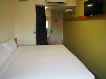 Ibis Budget Sydney Olympic Park - Holiday Find 17