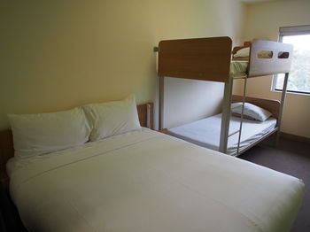Ibis Budget Sydney Olympic Park - Holiday Find 24