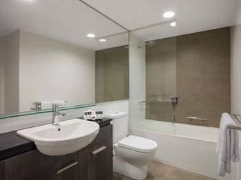 Adina Apartment Hotel Sydney Airport - Holiday Find 7