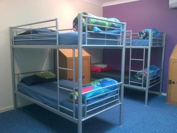 The Entrance Backpackers - Hostel - Holiday Find 3