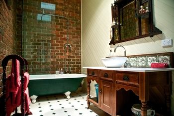 Holly Lane Mews - Holiday Find 1