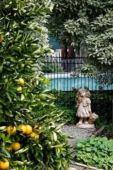 Holly Lane Mews - Holiday Find 31