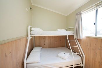 Gateway Lifestyle Birubi Beach - Holiday Find 3