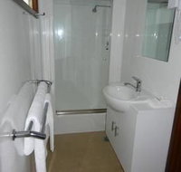Gundagai Cabins amp Tourist Park - Holiday Find