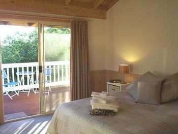 Yarraglen BnB - Holiday Find 6