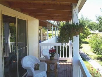 Yarraglen BnB - Holiday Find 7