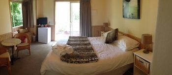 Yarraglen BnB - Holiday Find 22