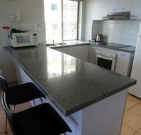 Paradis Pacifique Apartments - Holiday Find