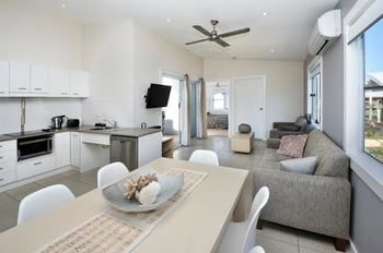 Stockton Beach Holiday Park - Holiday Find 2