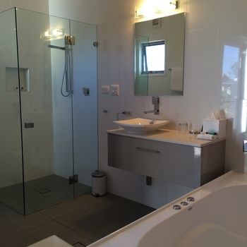 Chaucer Palms Boutique Bed & Breakfast - Holiday Find 2