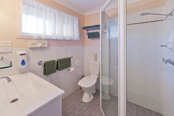 Abraham Lincoln Motel - Holiday Find 16