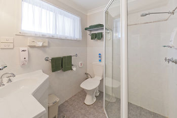 Abraham Lincoln Motel - Holiday Find 30