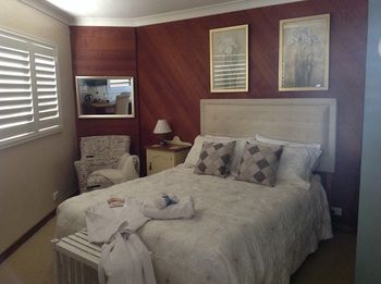 Rooftops Bed & Breakfast - Holiday Find 10
