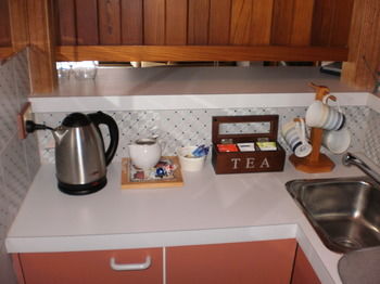 Rooftops Bed & Breakfast - Holiday Find 21