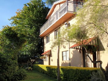 Rooftops Bed & Breakfast - Holiday Find 23