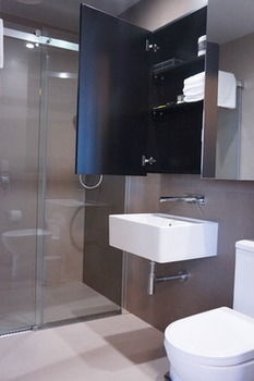 Winston Apartments - Holiday Find 1