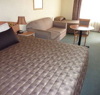 Best Western Coachmanaposs Inn Motel - Holiday Find