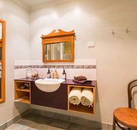 Strathvea Guest House - Holiday Find