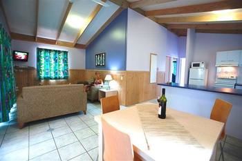 Budgewoi Holiday Park - Holiday Find 6