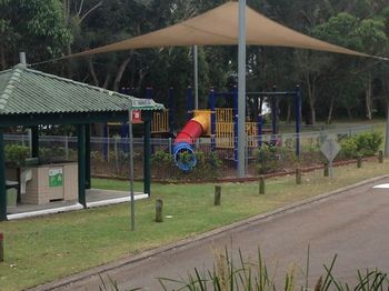 Budgewoi Holiday Park - Holiday Find 20
