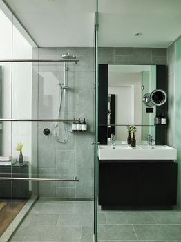 The Old Clare Hotel - Holiday Find 8