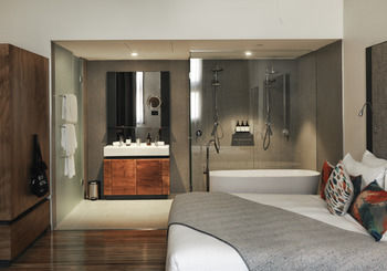 The Old Clare Hotel - Holiday Find 45