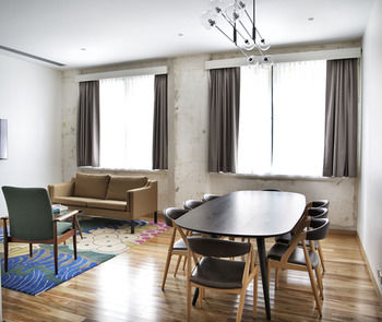 The Old Clare Hotel - Holiday Find 67