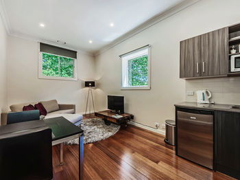 Tuck Inn Yarra Valley - Holiday Find 9